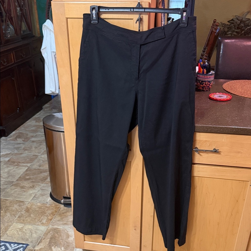 Eileen Fisher Black Straight-Leg linen viscose and spandex Dress Pants